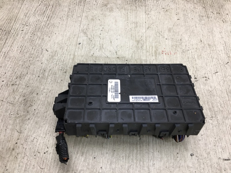 Блок предохранителей моторный отсек FLEX 08-19 2013 TP3 3.5 PDED