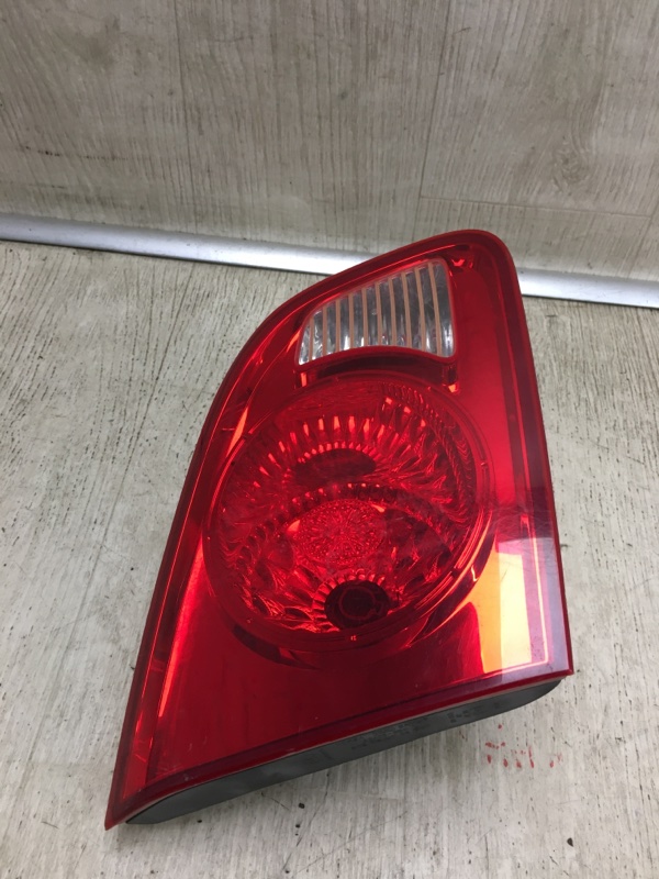 Фонарь внутренний задний левый SANTA FE (CM) 05-12 2006-2009 CM 2.2CRDI D4EB