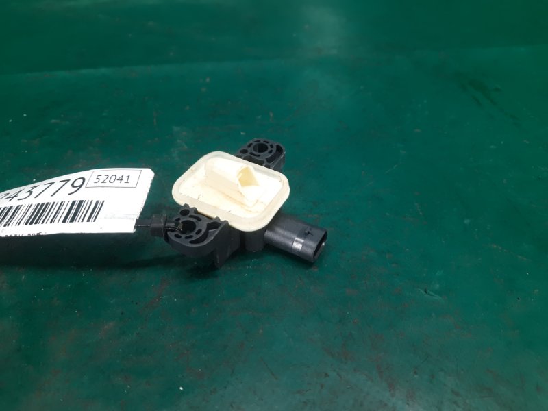 Датчик удара задний левый INFINITI QX30 16-20 2018 Внедорожник 2.0 20PET K8836-5DA0A Б/У