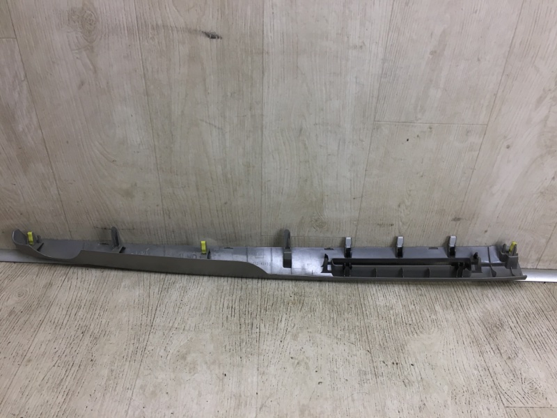 Накладка торпедо RAV4 13-19 2017 ZSA42 2.0 3ZRFE