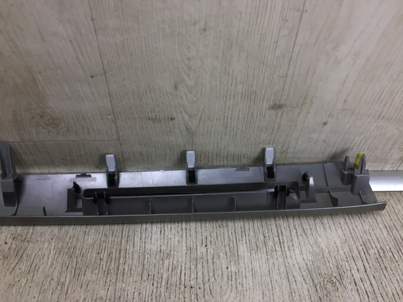 Накладка торпедо RAV4 13-19 2017 ZSA42 2.0 3ZRFE