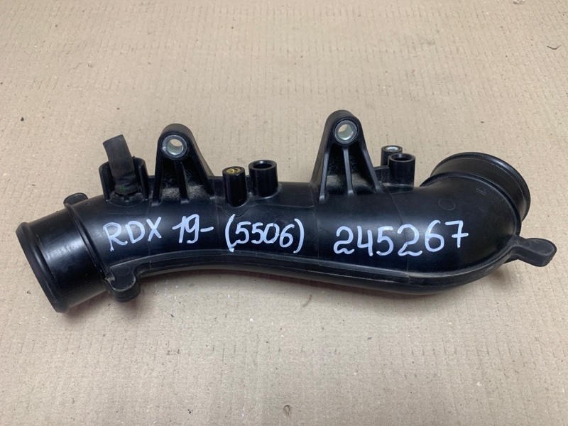 Запчасть патрубок интеркулера ACURA RDX 19- 2019 Внедорожник 2.0 17294-6B2-A01 Б/У Патрубок интеркулера ACURA RDX 19- 2019 Внедорожник 2.0 17294-6B2-A01 Б/У