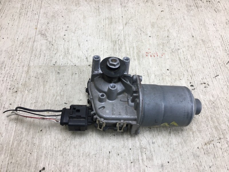 Запчасть моторчик стеклоочистителя передний JEEP RENEGADE (BU) 14- 2015 BU 2.4 ED6 68256064AA Б/У Моторчик стеклоочистителя передний JEEP RENEGADE (BU) 14- 2015 BU 2.4 ED6 68256064AA Б/У