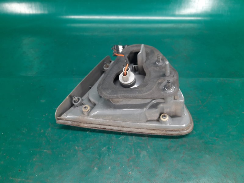 Фонарь внутренний левый ELANTRA HD 06-11 2008 Седан 2.0 G4GC