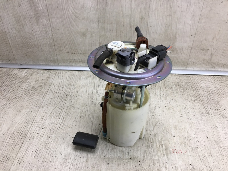 Топливный насос KIA FORTE/CERATO TD 08-13 2011 TD 2.0 G4KD 31110-1M500 Б/У