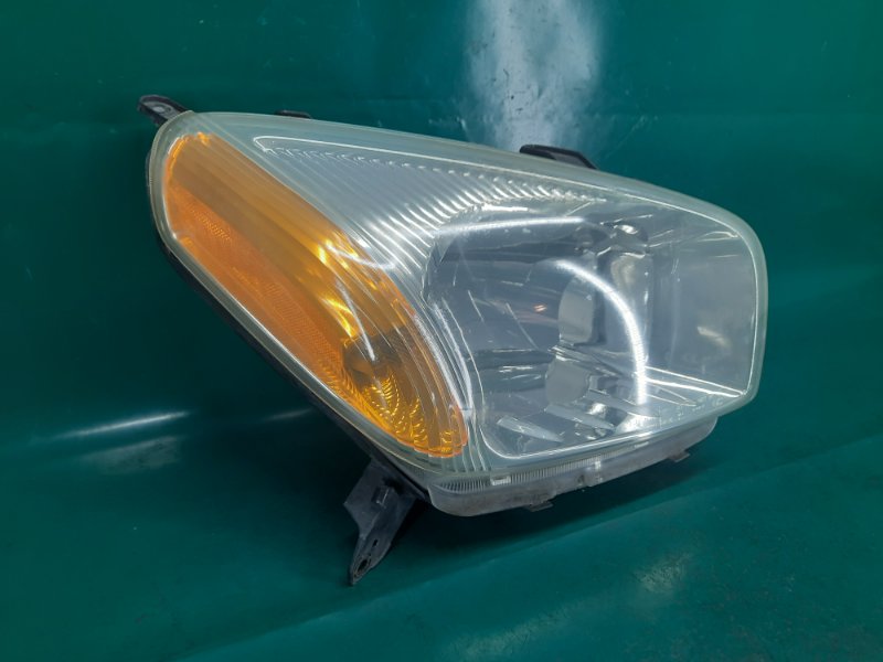 Фара правая TOYOTA RAV4 00-05 Внедорожник 2.0 1AZ-FE