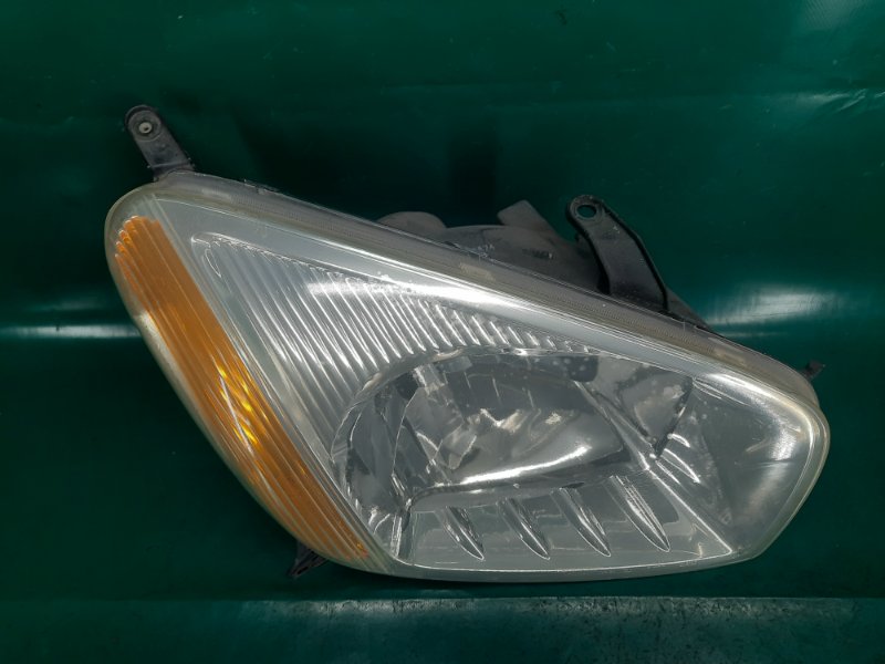Фара правая RAV4 00-05 2000 Внедорожник 2.0 1AZ-FE