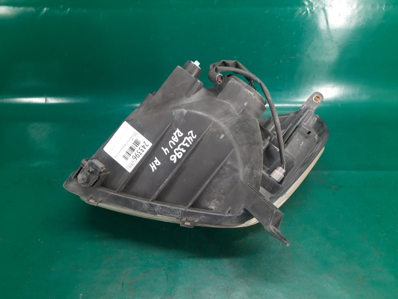 Фара правая RAV4 00-05 2000 Внедорожник 2.0 1AZ-FE