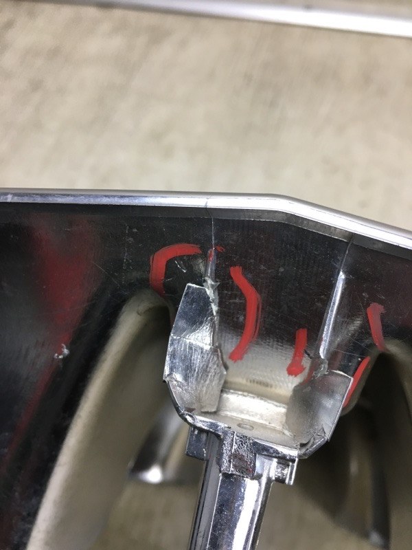 Решетка радиатора CHARGER 11-15 2011-2014 Решетка радиатора CHARGER 11-15 2011-2014