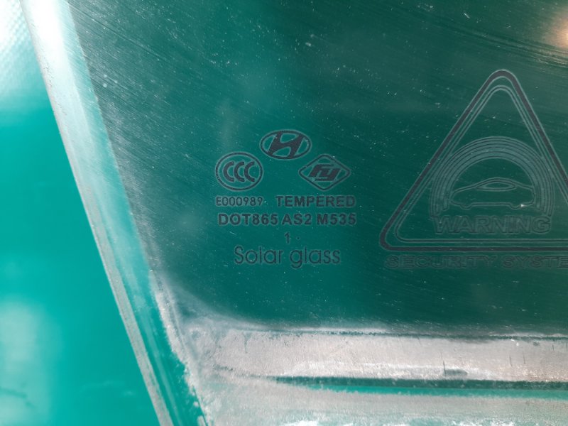 Стекло двери переднее правое ELANTRA MD 10-15 2013 Седан 1.8 G4NB