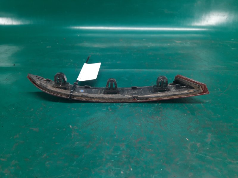 Катафот R правый PASSAT B8 14- 2016 Седан 1.8 CPRA