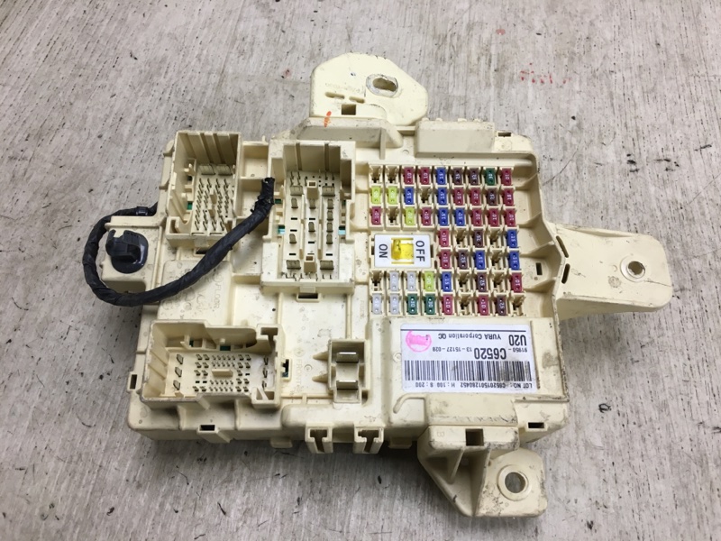 Блок предохранителей салон SORENTO UM 14- 2015 UM 2.4 G4KJ