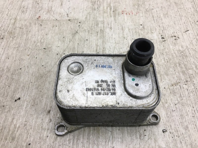 Теплообменник двигателя PASSAT B7 11-15 2014 A32 1.8 CPRA