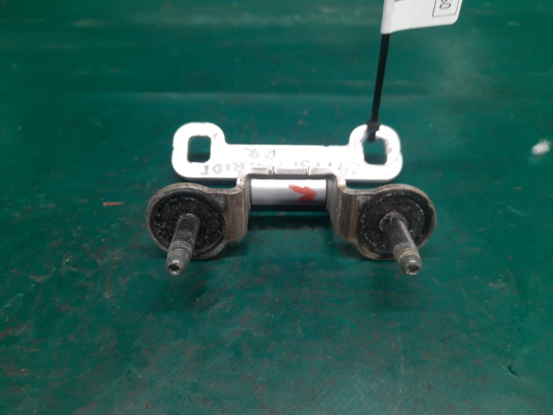 Петля крышки багажника правая PATRIOT 10-17 2011 Внедорожник 2.4 ED3 Петля крышки багажника правая PATRIOT 10-17 2011 Внедорожник 2.4 ED3