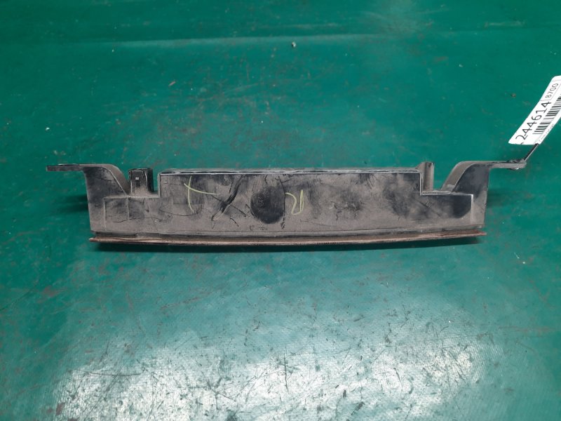 Стоп-сигнал GRAND CHEROKEE 11-22 2013 Внедорожник 5.7 Стоп-сигнал GRAND CHEROKEE 11-22 2013 Внедорожник 5.7