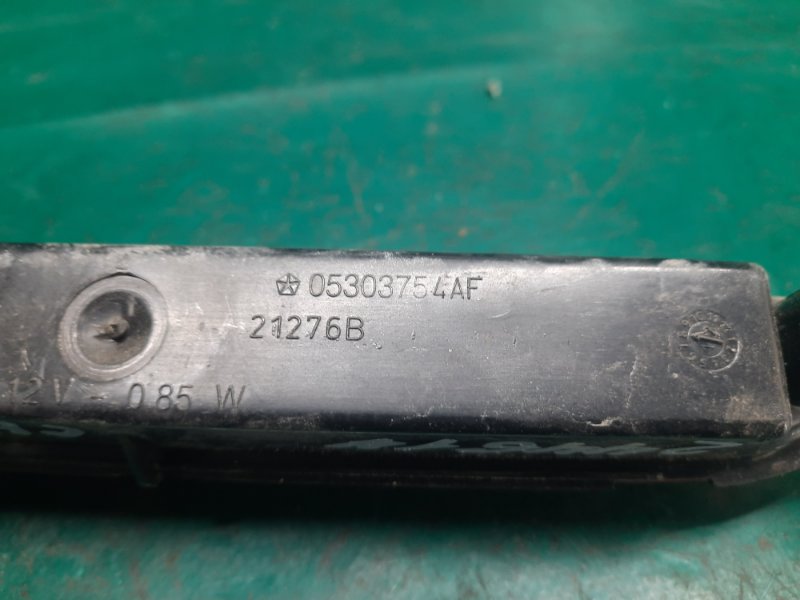 Стоп-сигнал GRAND CHEROKEE 11-22 2013 Внедорожник 5.7 Стоп-сигнал GRAND CHEROKEE 11-22 2013 Внедорожник 5.7