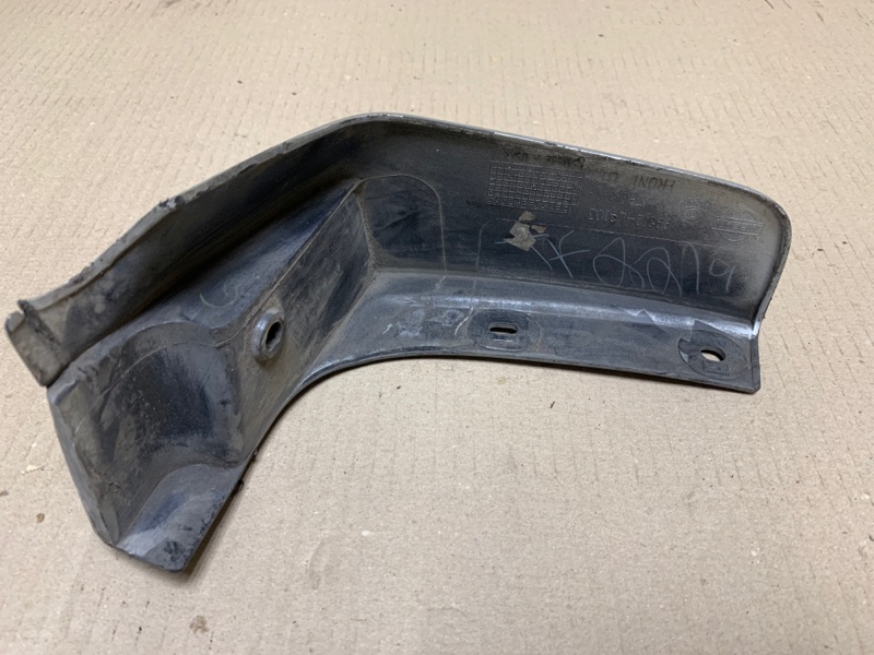 Брызговик передний левый SENTRA B17 12-21 2018 Седан