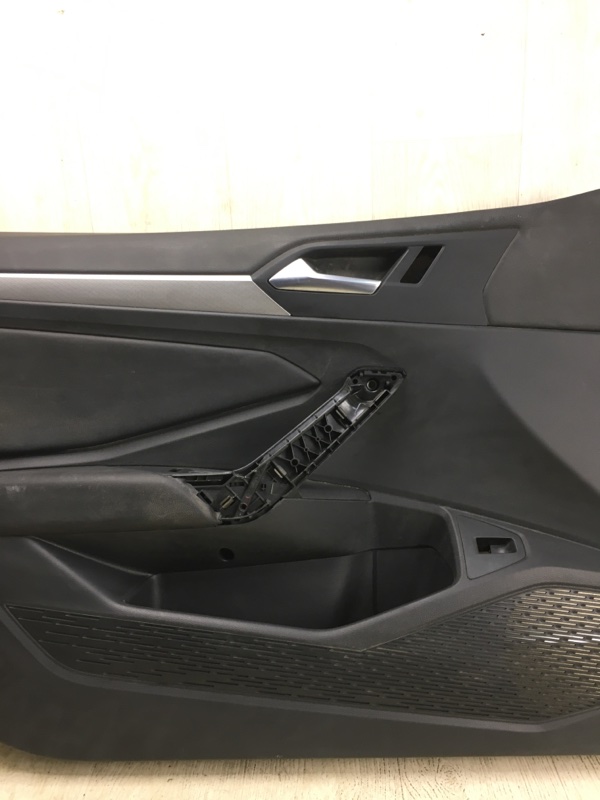 Карта двери передняя левая VOLKSWAGEN JETTA USA 18- JEM 1.4 DGXA