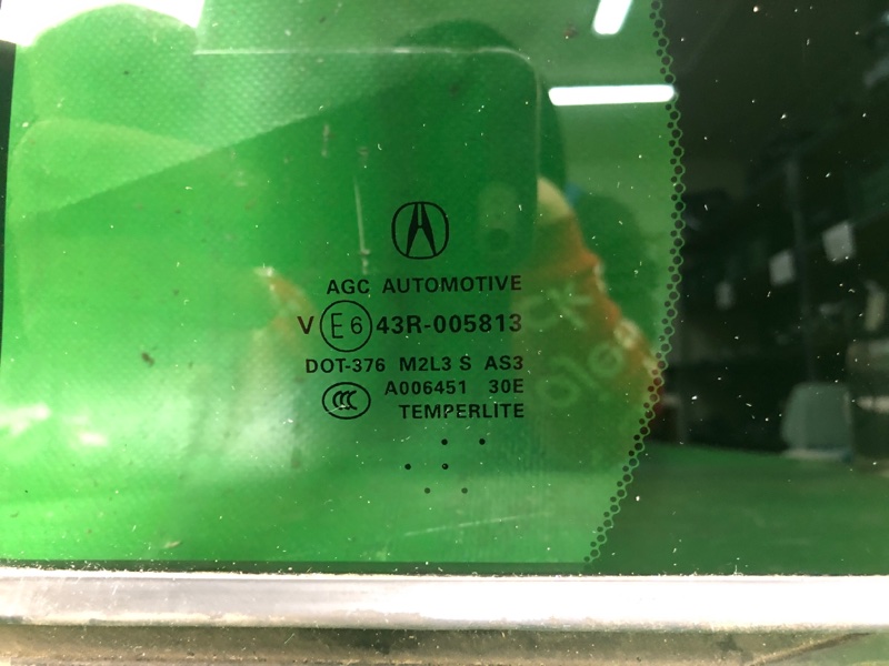 Стекло двери глухое заднее левое RDX 12-19