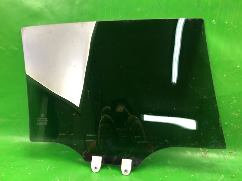 Стекло двери заднее левое ACURA RDX 12-19