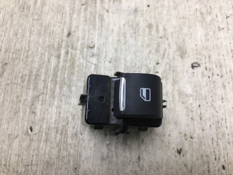 Запчасть кнопка стеклоподъемника задняя FORD FUSION 14- MK5 DG9Z-14529-AB Б/У Кнопка стеклоподъемника задняя FORD FUSION 14- MK5 DG9Z-14529-AB Б/У