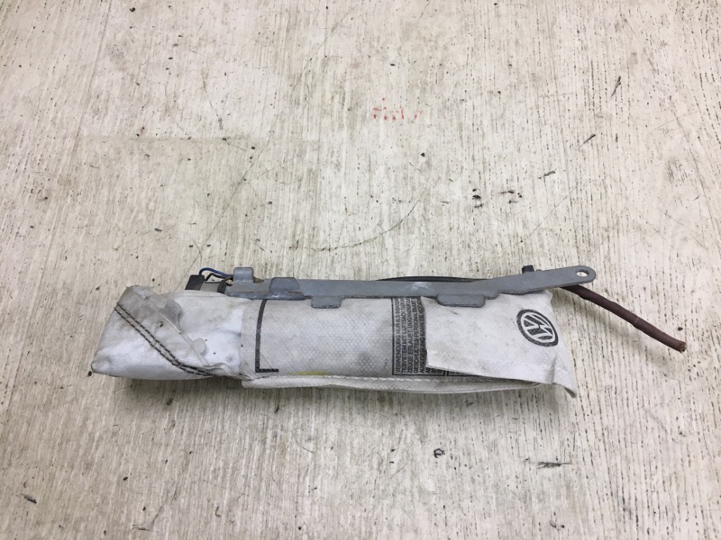 Подушка безопасности в сиденье правая JETTA USA 10-17