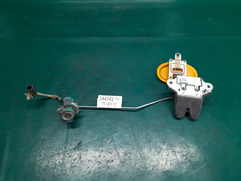 Замок крышки багажника HYUNDAI ELANTRA HD 06-11 2008 Седан 2.0 G4GC 81230-2H000 Б/У