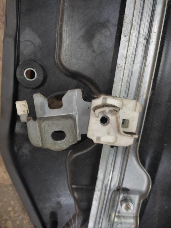 Стеклоподъемник передний левый MURANO Z51 07-14 Стеклоподъемник передний левый MURANO Z51 07-14