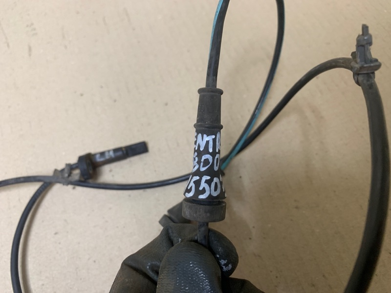 Датчик ABS передний левый SENTRA B17 12-21 2018 Седан Датчик ABS передний левый SENTRA B17 12-21 2018 Седан