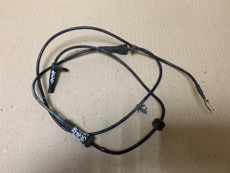 Запчасть датчик abs передний правый NISSAN SENTRA B17 12-21 2018 Седан 47910-3DA0A Б/У Датчик ABS передний правый NISSAN SENTRA B17 12-21 2018 Седан 47910-3DA0A Б/У