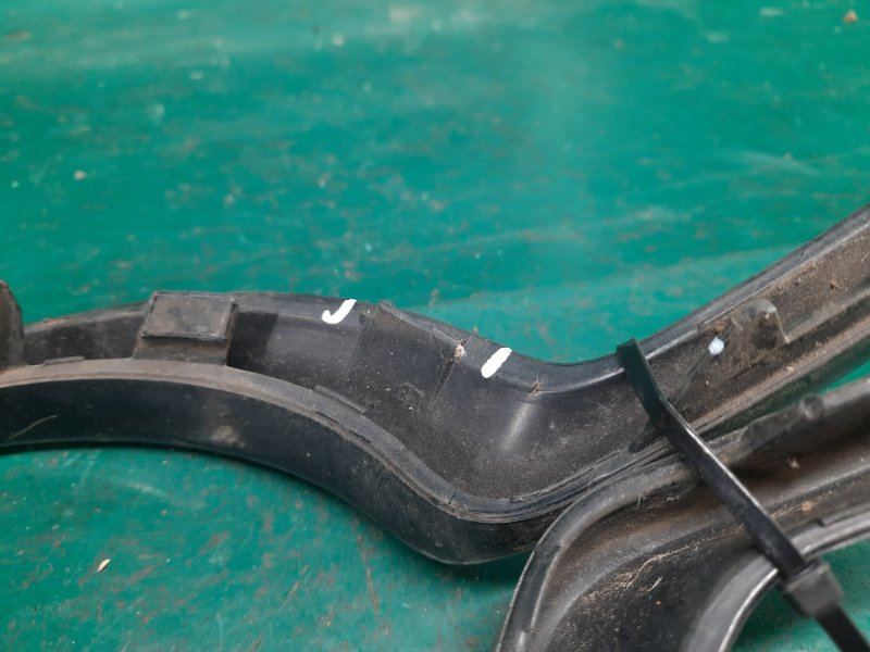 Накладка противотуманной фары левая JOURNEY 08-20 2012 Внедорожник 3.6