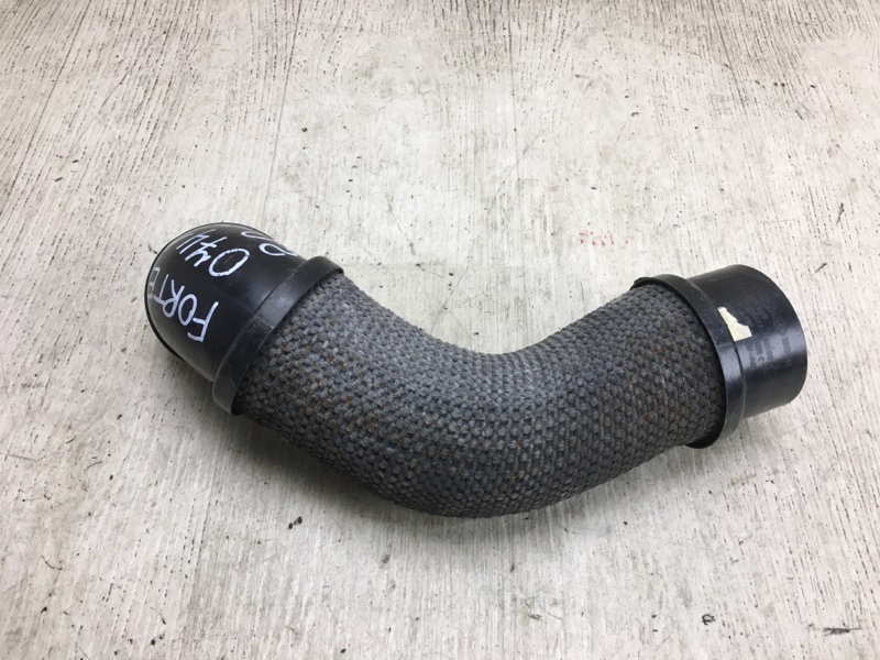 Патрубок воздушного фильтра KIA FORTE/CERATO TD 08-13 2009 TD 2.0 G4KD 28211-1M400 Б/У