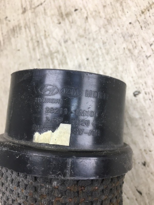 Патрубок воздушного фильтра KIA FORTE/CERATO TD 08-13 TD 2.0 G4KD