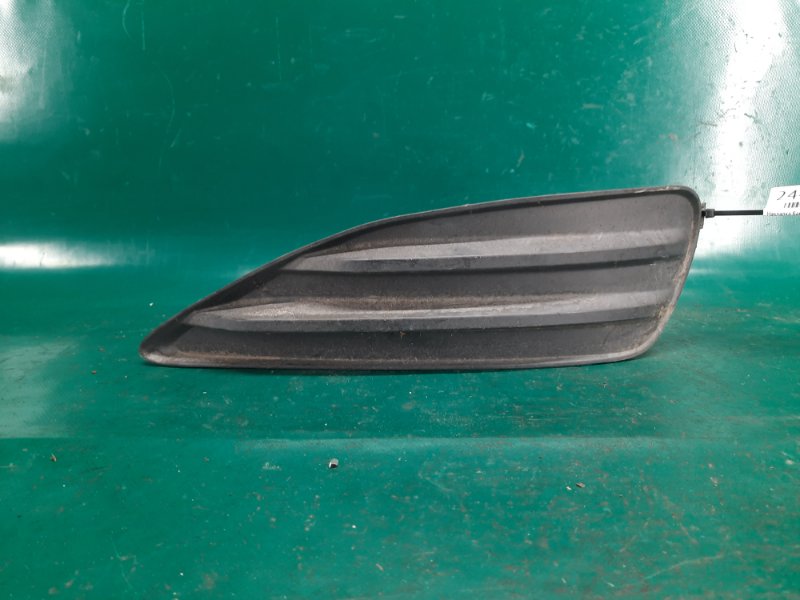 Накладка бампера передняя левая TOYOTA MATRIX 08-14 2008 Хэтчбек 1.8 2ZRFE 52128-02260 Б/У