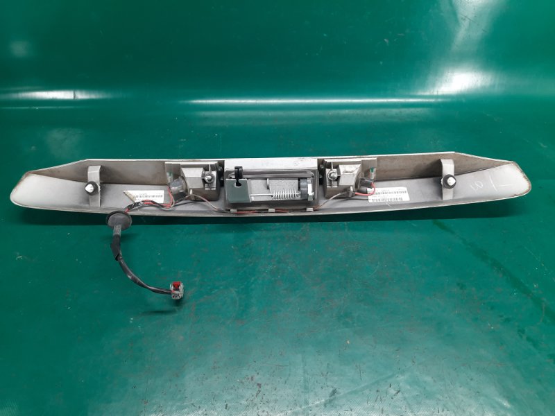 Панель подсветки номера PATRIOT 10-17 2011 Внедорожник 2.4 ED3 Панель подсветки номера PATRIOT 10-17 2011 Внедорожник 2.4 ED3