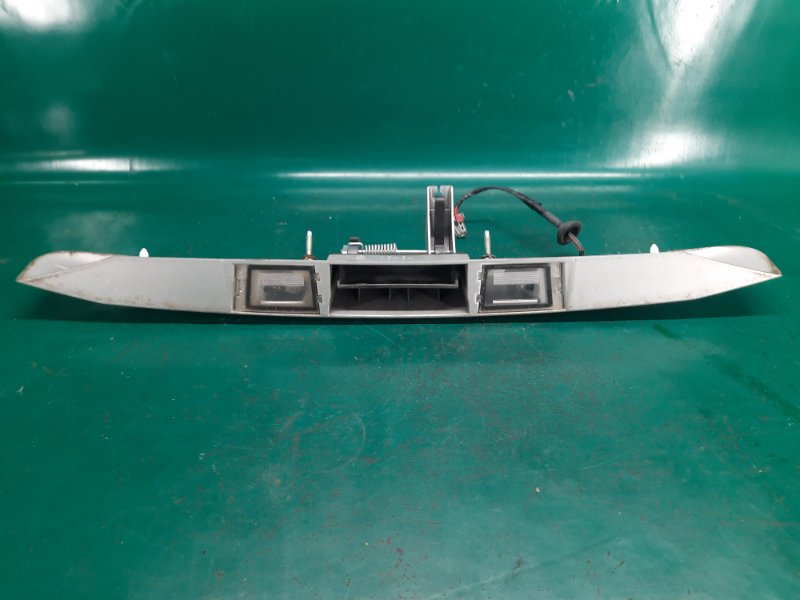 Панель подсветки номера PATRIOT 10-17 2011 Внедорожник 2.4 ED3 Панель подсветки номера PATRIOT 10-17 2011 Внедорожник 2.4 ED3