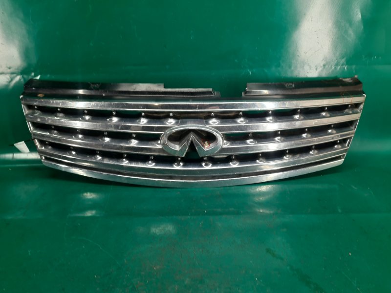 Решетка радиатора INFINITI M35/M45 04-10 2006 Седан 3.5 VQ35DE 62310-EH200 Б/У