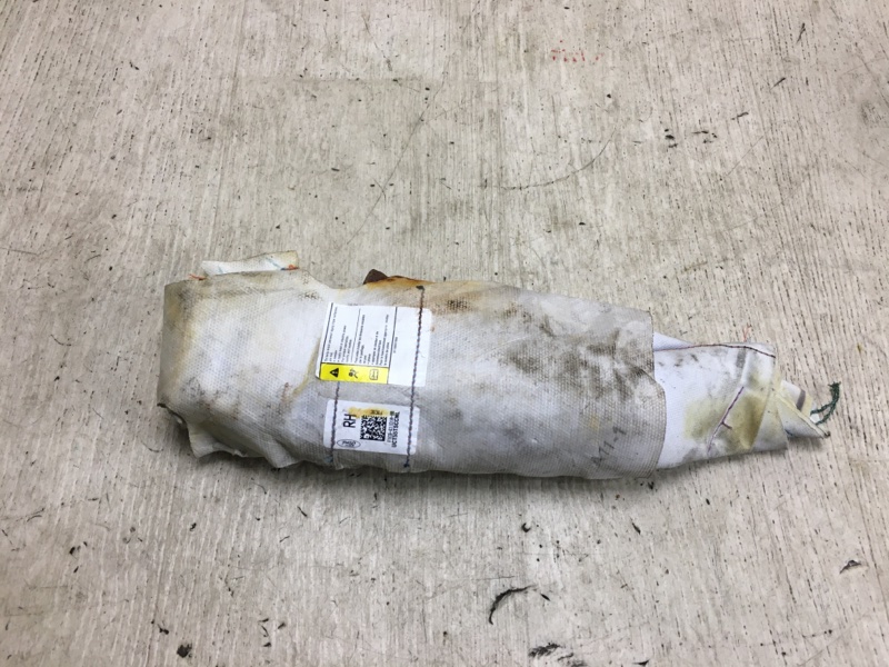 Подушка безопасности в сиденье передняя правая FORD FOCUS 10-18 F1EZ-99611D10-B Б/У