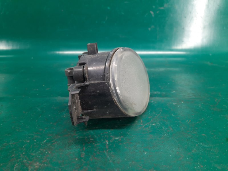 Противотуманная фара левая M35/M45 04-10 2008 Седан 3.5 VQ35DE