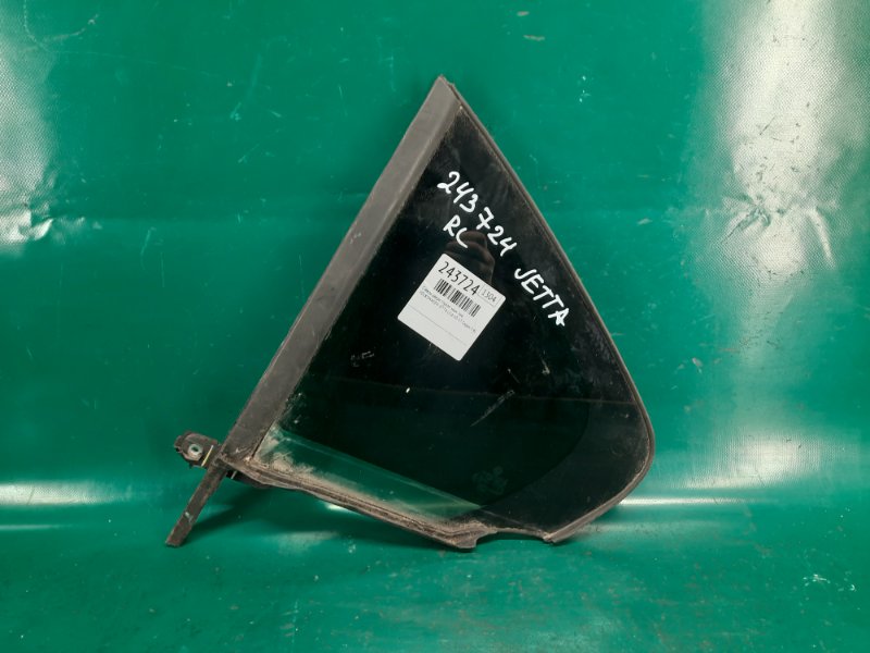 Стекло двери глухое заднее левое VOLKSWAGEN JETTA USA 10-17 2016 Седан 1.4L TSI I-4 Turbocharged 5C6 845 213 B Б/У