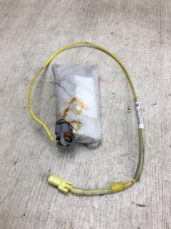 Подушка безопасности в сиденье правая CAMRY 40 06-11 Подушка безопасности в сиденье правая CAMRY 40 06-11