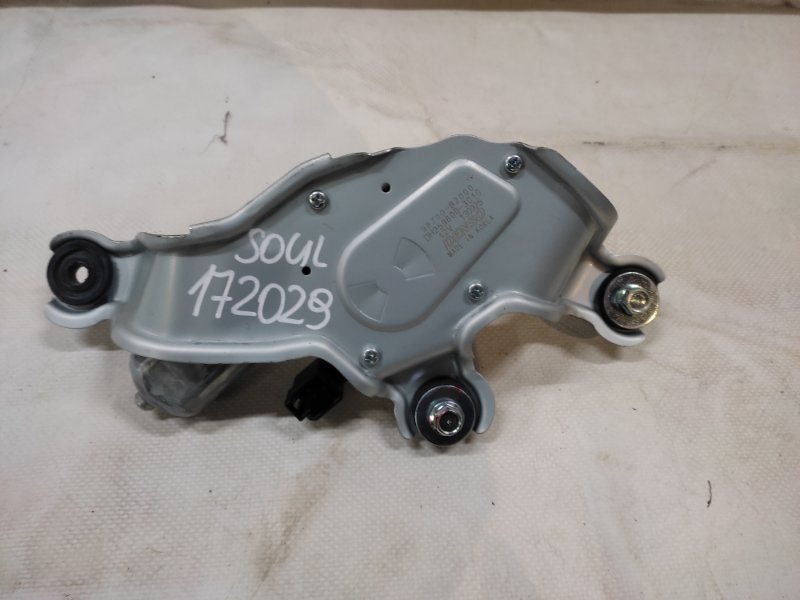 Запчасть моторчик стеклоочистителя задний KIA SOUL PS 13-19 2014 PS 2.0 98710-B2000 Б/У Моторчик стеклоочистителя задний KIA SOUL PS 13-19 2014 PS 2.0 98710-B2000 Б/У