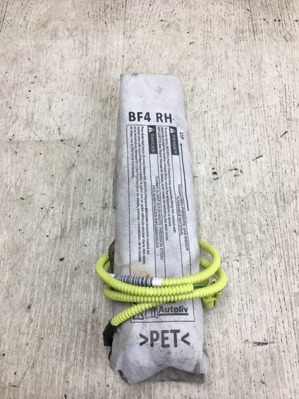 Подушка безопасности в сиденье правая SUBARU OUTBACK BS 14-21