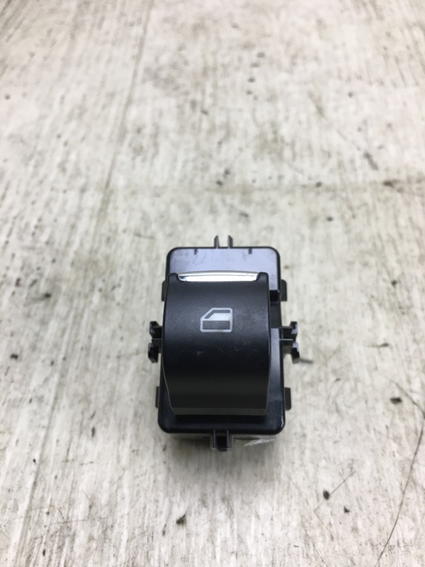 Кнопка стеклоподъемника задняя FUSION 14- Кнопка стеклоподъемника задняя FUSION 14-