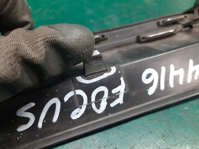 Решетка радиатора FOCUS 10-18 2014 Седан 2.0 Решетка радиатора FOCUS 10-18 2014 Седан 2.0