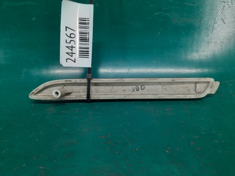 Катафот R правый RX300 98-03 2000 Внедорожник 3.0 Катафот R правый RX300 98-03 2000 Внедорожник 3.0