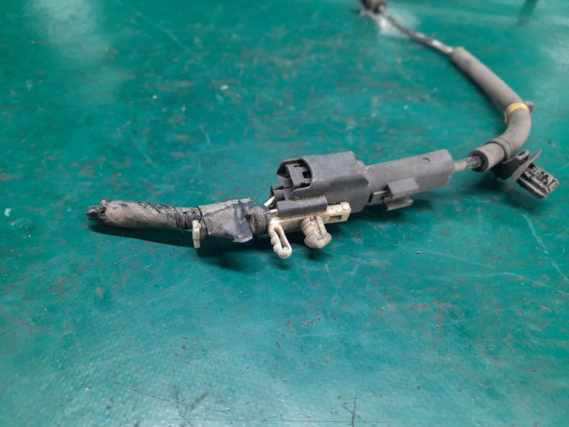 Датчик ABS задний правый FORD FUSION 14- Седан C15HDTX Датчик ABS задний правый FORD FUSION 14- Седан C15HDTX