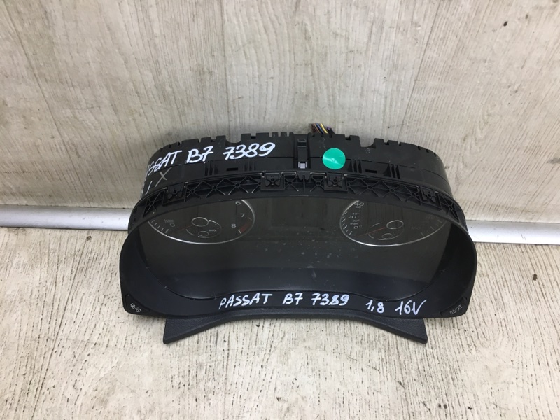 Панель приборов VOLKSWAGEN PASSAT B7 11-15 A32 1.8 CPRA