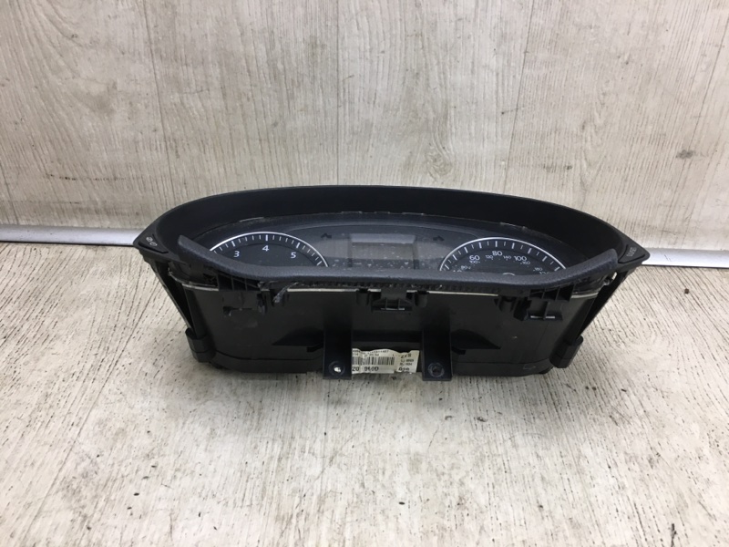 Панель приборов PASSAT B7 11-15 2014 A32 1.8 CPRA