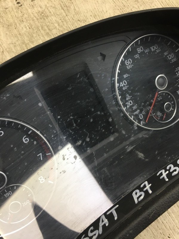 Панель приборов PASSAT B7 11-15 2014 A32 1.8 CPRA